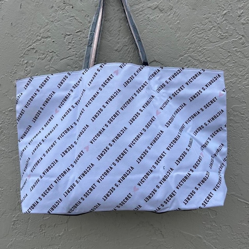 Victoria's Secret Signature Large Tote Bag White Black LIMITED EDITION 2019 G9